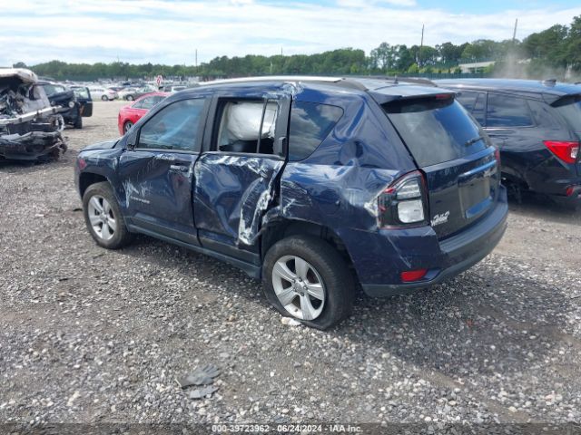1C4NJDEB5GD776230 Jeep Compass Latitude