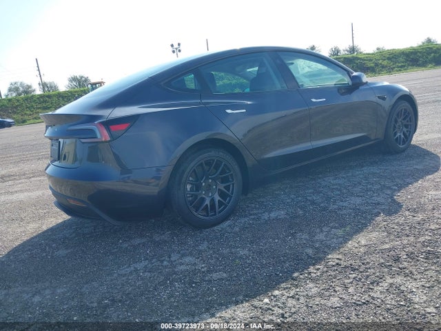 2024 TESLA MODEL 3 5YJ3E1EA3RF749704 Photo 3
