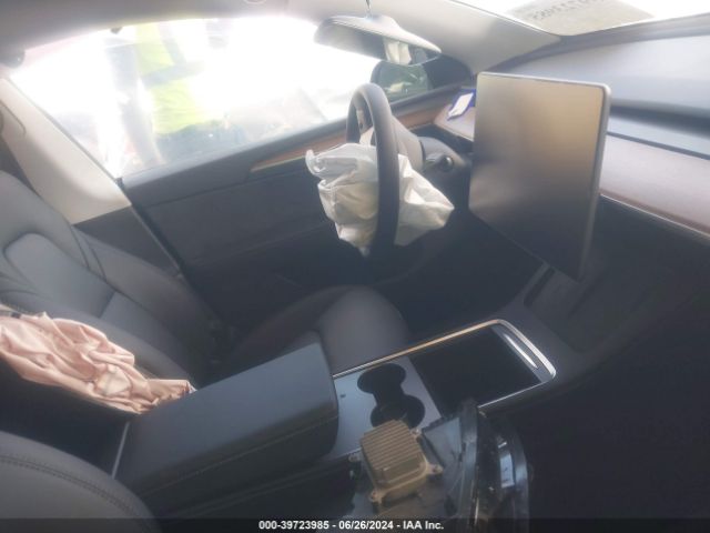 7SAYGDED5RF034308 Tesla Model Y Rwd