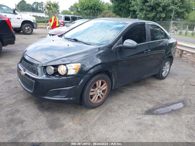 Chevrolet Sonic Lt Auto 2014 1G1JC5SH7E4221566 Image 2