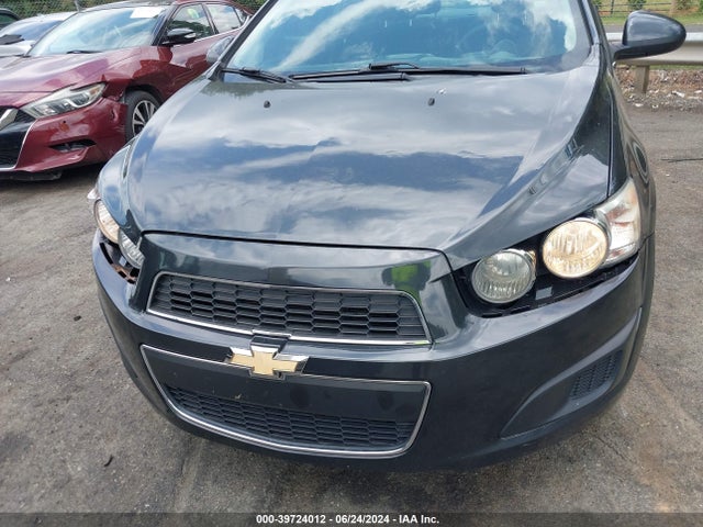 Chevrolet Sonic Lt Auto 2014 1G1JC5SH7E4221566 Image 6
