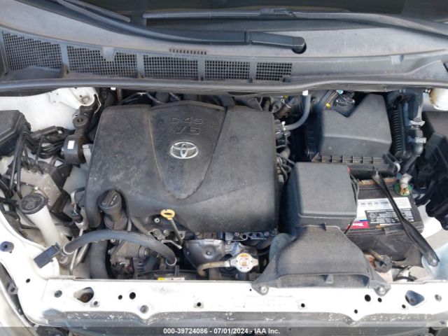 5TDYZ3DC0KS015855 Toyota Sienna Limited 7 Passenger