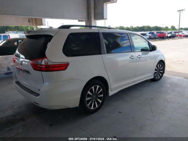 5TDYZ3DC0KS015855 Toyota Sienna Limited 7 Passenger