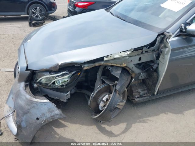 WDDZF4JB8HA080477 Mercedes-Benz E 300