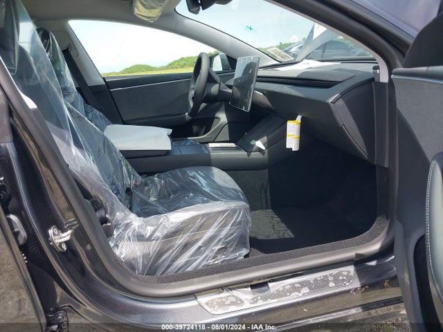 2024 TESLA MODEL 3 5YJ3E1EA8RF751612 Photo 4