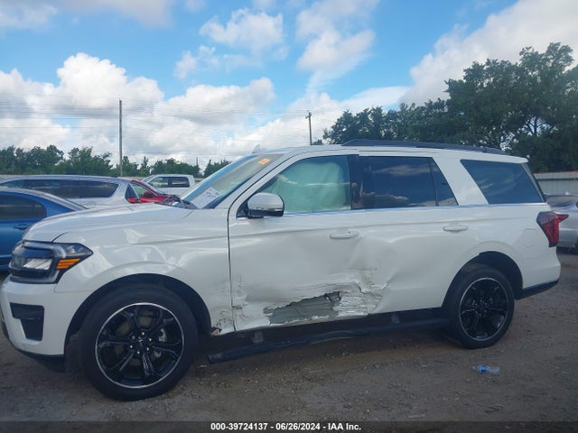 Ford Expedition Limited 2022 1FMJU2AT7NEA63258 Image 14
