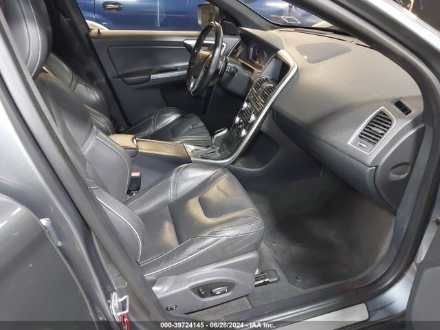 YV449MRS5H2124166 Volvo Xc60 T6 R-design