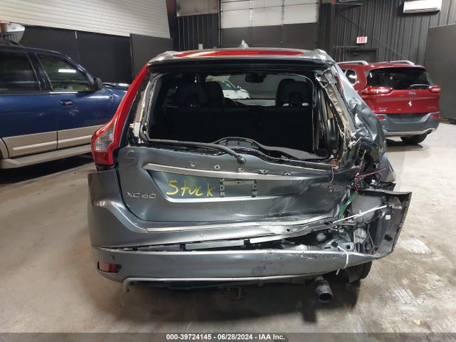 Volvo Xc60 T6 R-design 2017 YV449MRS5H2124166 Image 6