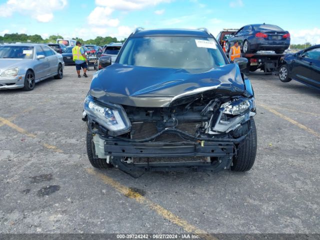 KNMAT2MT7HP552559 Nissan ROGUE SV