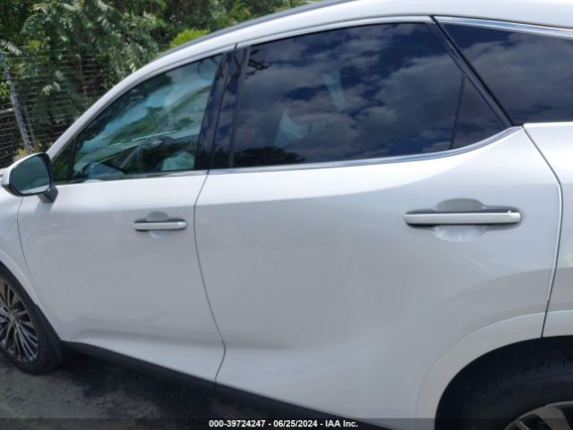2T2BBMCAXRC023024 Lexus Rx 350h Luxury