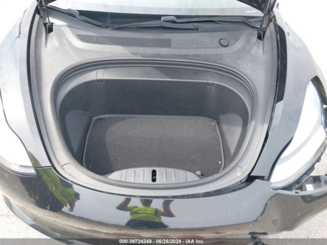 5YJ3E1EB8KF388873 Tesla Model 3 Long Range/performance