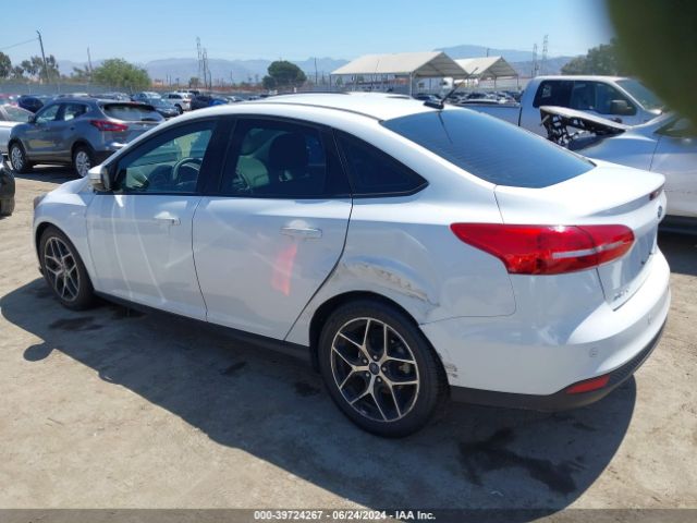 1FADP3H28JL241069 Ford FOCUS SEL