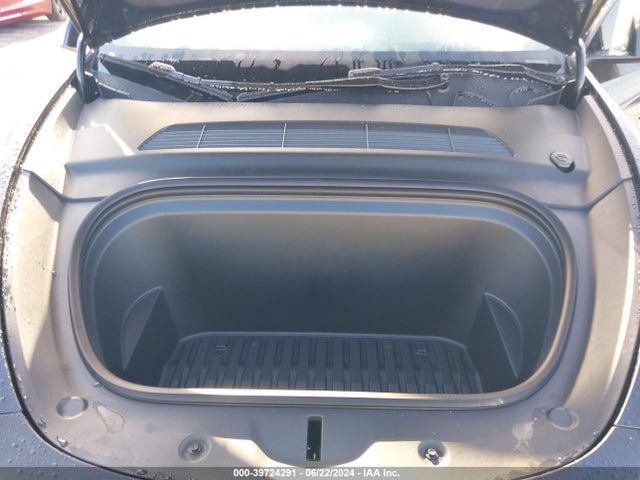 2024 TESLA MODEL Y 7SAYGDED2RF093106 Photo 9