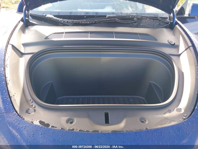 2024 TESLA MODEL Y 7SAYGDED3RF091395 Photo 9