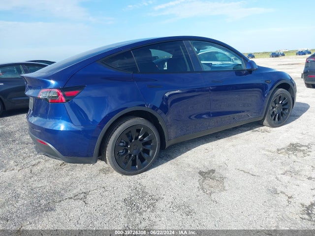 2024 TESLA MODEL Y 7SAYGDED3RF091395 Photo 3