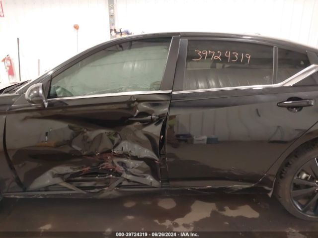 1N4BL4CW4NN341375 Nissan Altima Sr Intelligent Awd