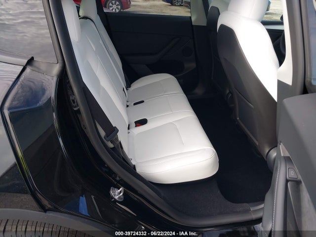 2024 TESLA MODEL Y 7SAYGDED4RF089896 Photo 7