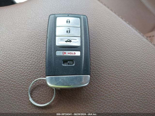 19UDE2F77LA005697 Acura Ilx Premium Package/technology Package