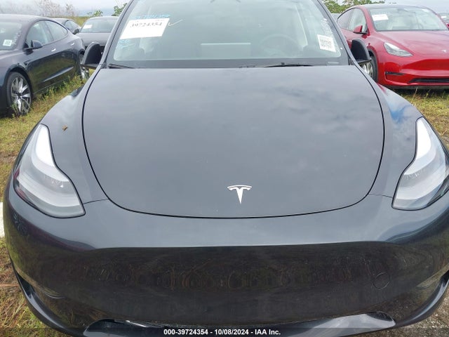 Tesla Model Y Long Range/rwd 2024 7SAYGDED6RF094503 Image 10