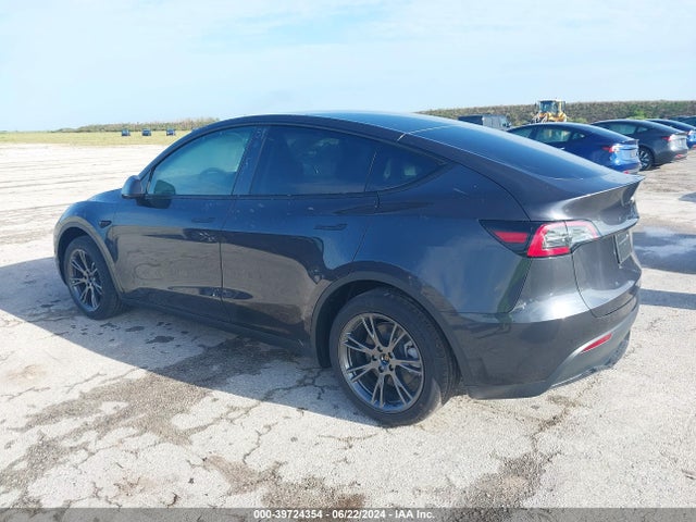 Tesla Model Y Long Range/rwd 2024 7SAYGDED6RF094503 Image 3