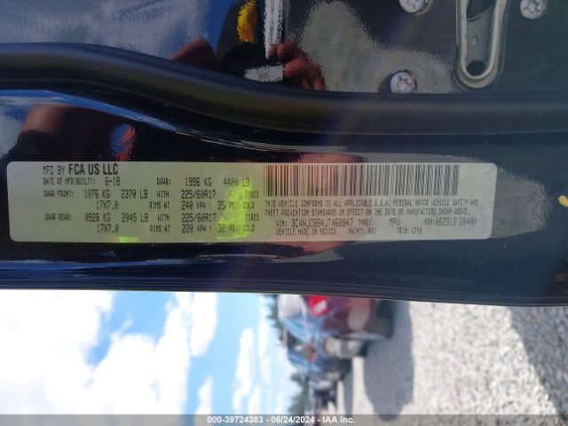 3C4NJCBB4JT460947 Jeep Compass Sun And Wheel Fwd
