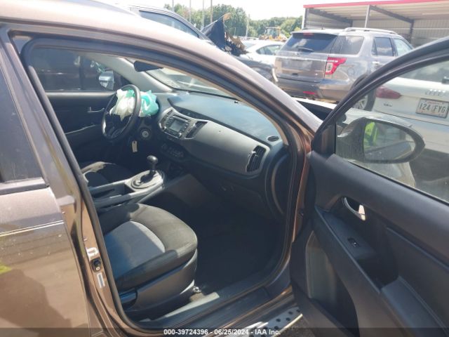 KNDPB3AC7F7743550 KIA Sportage Lx