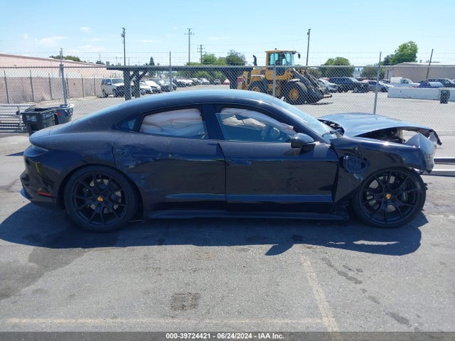 Porsche TAYCAN GTS 2023 WP0AD2Y13PSA47445 Image 13