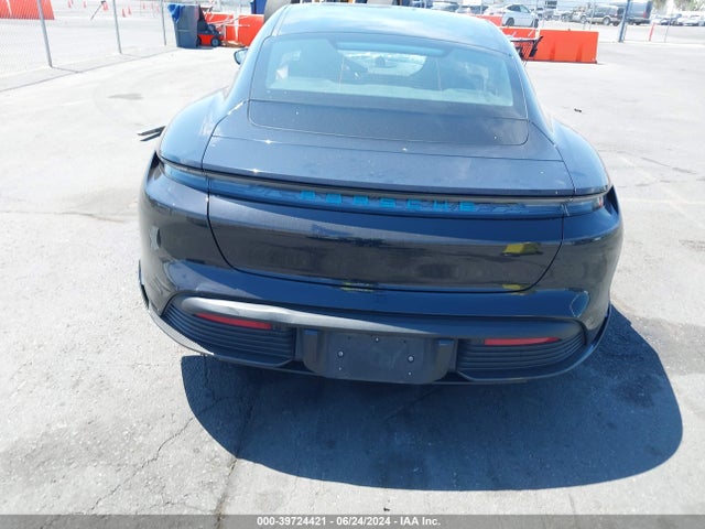 Porsche TAYCAN GTS 2023 WP0AD2Y13PSA47445 Image 16