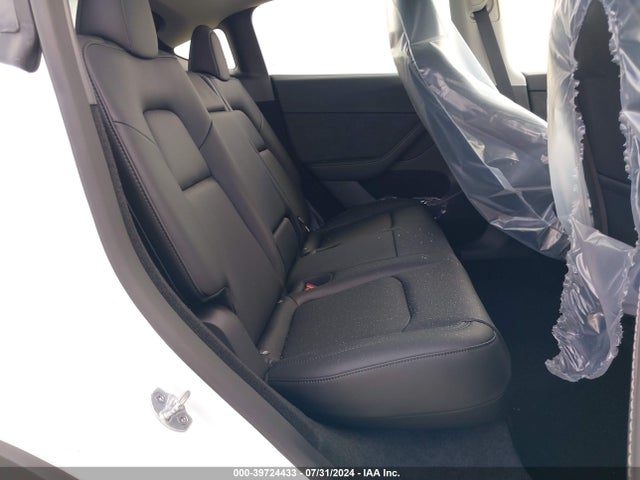 2024 TESLA MODEL Y 7SAYGDED9RF093295 Photo 7