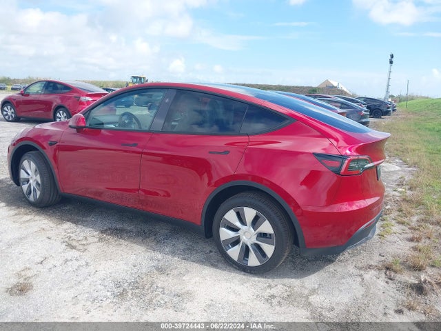 2024 TESLA MODEL Y 7SAYGDEE0RA277000 Photo 2