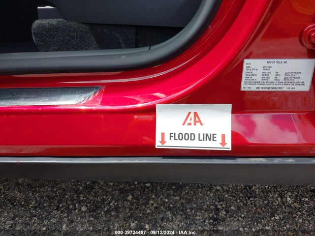 2024 TESLA MODEL Y 7SAYGDEE4RA276917 Photo 5