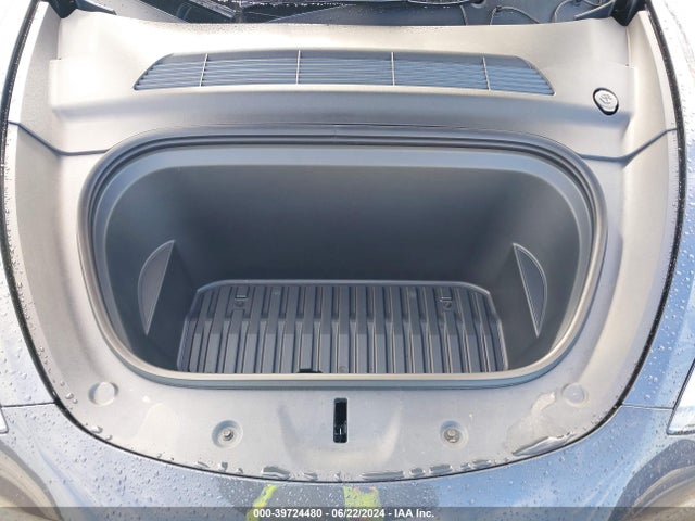 2024 TESLA MODEL Y 7SAYGDEE5RA289207 Photo 9