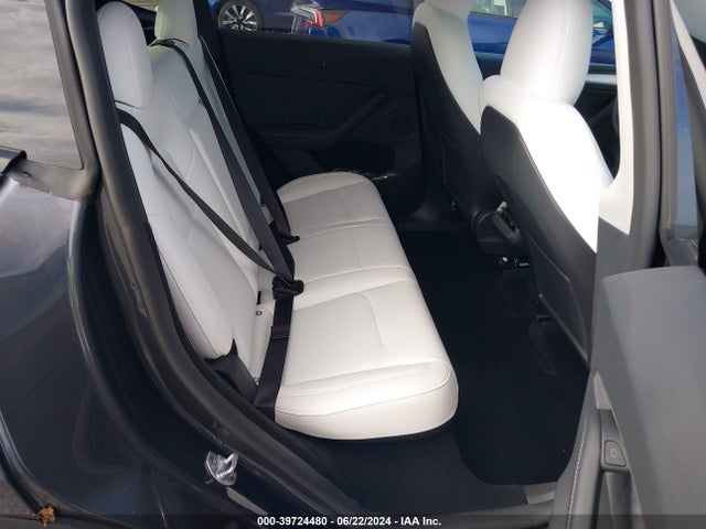 2024 TESLA MODEL Y 7SAYGDEE5RA289207 Photo 7