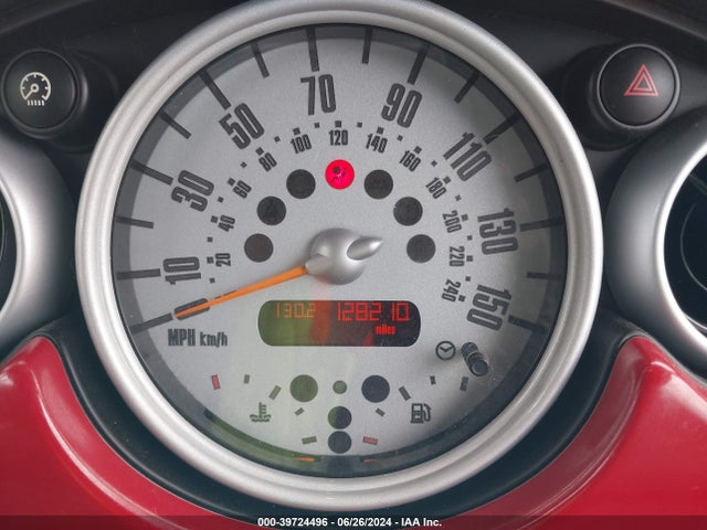 2005 MINI COOPER S WMWRH33505TK56568 Photo 6