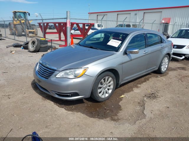 1C3CCBCG9EN136053 Chrysler 200 Limited