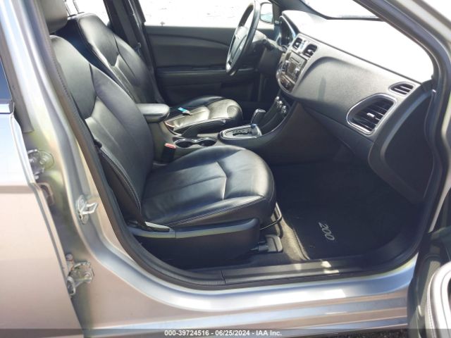 1C3CCBCG9EN136053 Chrysler 200 Limited