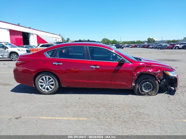 Nissan Altima 2.5 S 2018 1N4AL3AP4JC286076 Image 13