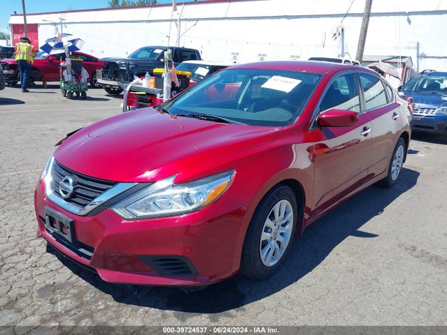 Nissan Altima 2.5 S 2018 1N4AL3AP4JC286076 Image 2