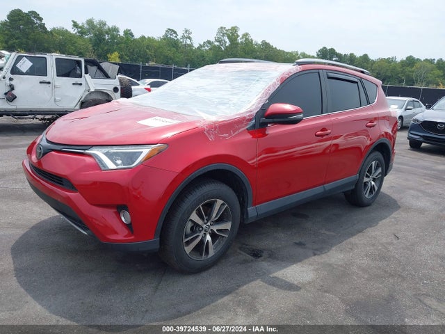 Toyota Rav4 Xle 2017 JTMWFREV4HJ147848 Image 2