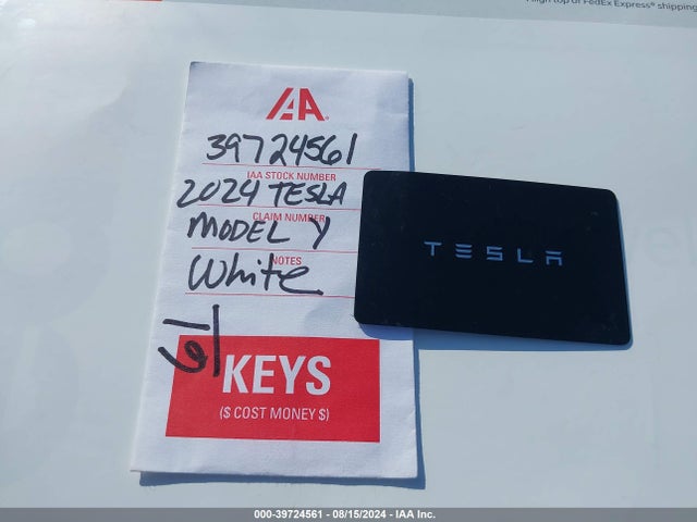 2024 TESLA MODEL Y 7SAYGDEF6RA278452 Photo 10