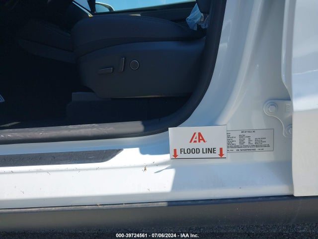 2024 TESLA MODEL Y 7SAYGDEF6RA278452 Photo 5