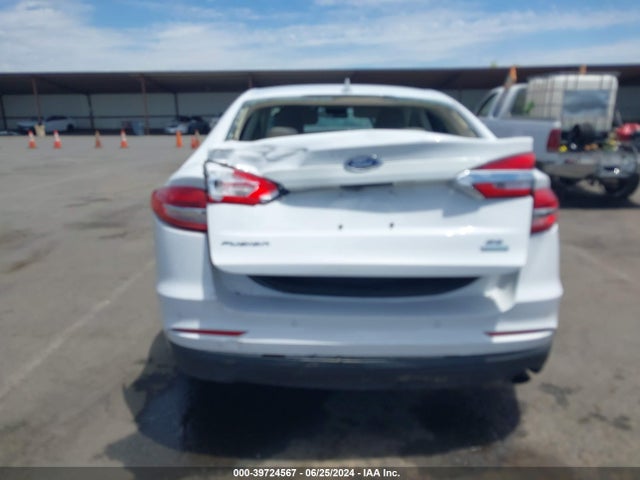 Ford FUSION SE 2019 3FA6P0HD4KR136055 Image 16