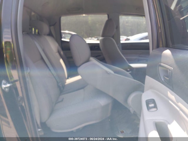Toyota Tacoma Prerunner 2015 5TFJX4GN5FX049039 Image 8