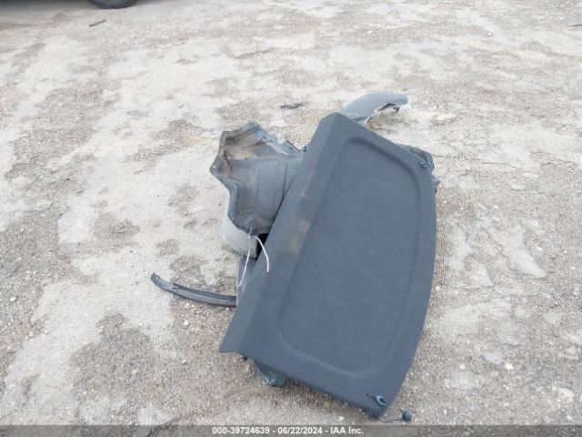 WVGAV7AX7GW603945 Volkswagen TIGUAN S