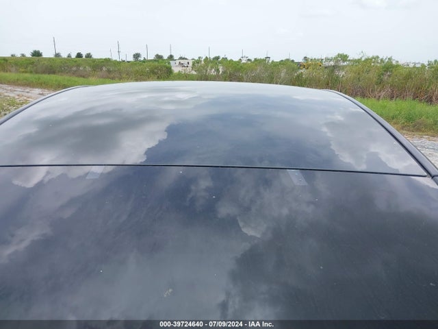 Tesla Model Y Long Range/rwd 2024 7SAYGDED7RF087401 Image 17