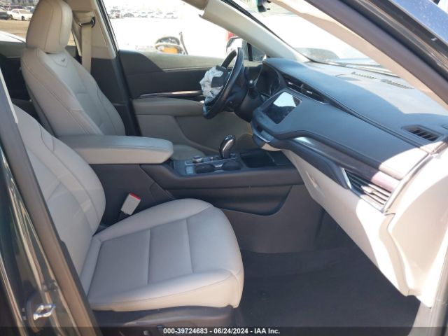 1GYAZAR43KF160129 Cadillac Xt4 Luxury