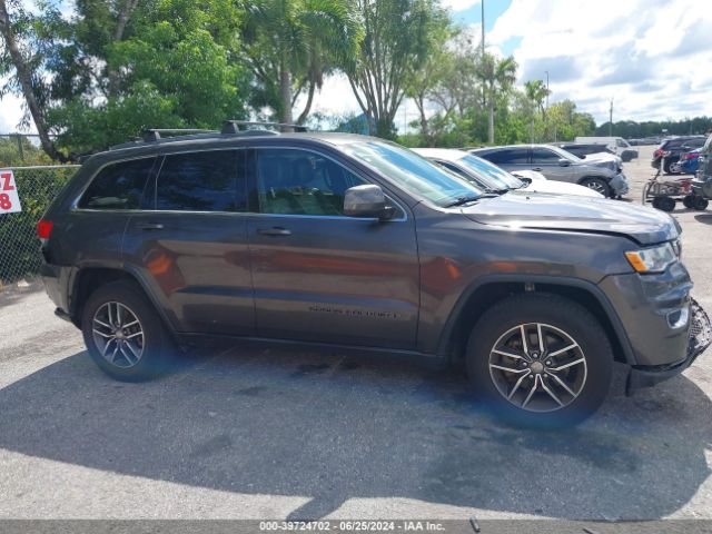 1C4RJEAG8JC480530 Jeep Grand Cherokee Laredo E 4x2