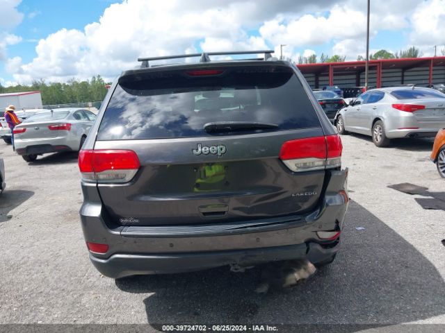 1C4RJEAG8JC480530 Jeep Grand Cherokee Laredo E 4x2