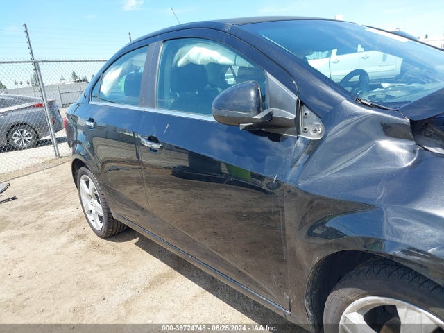 Chevrolet Sonic Ltz Auto 2016 1G1JE5SBXG4153725 Image 12