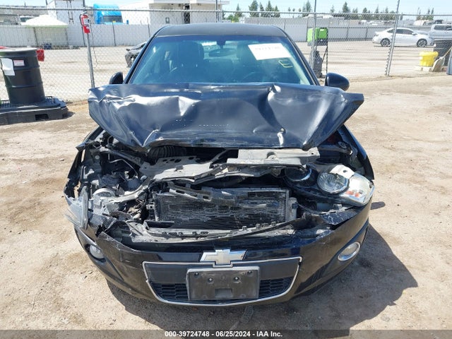 Chevrolet Sonic Ltz Auto 2016 1G1JE5SBXG4153725 Image 6